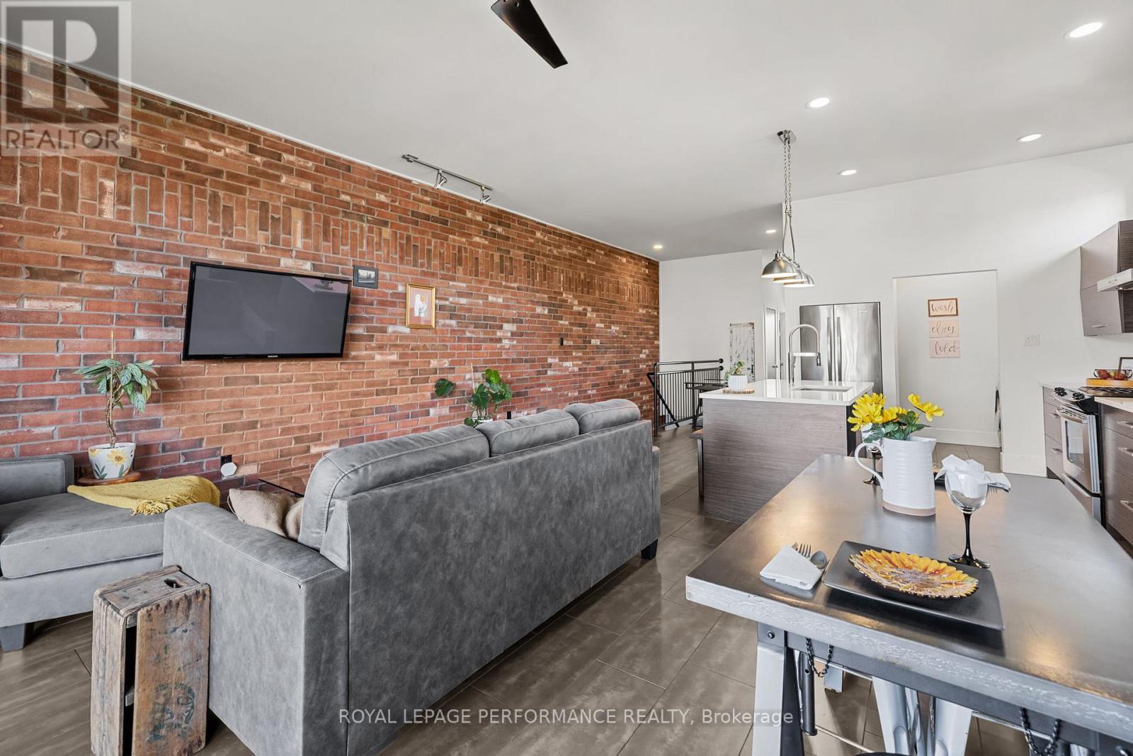 B - 758 St Joseph Street, Casselman, Ontario  K0A 1M0 - Photo 10 - X12760612