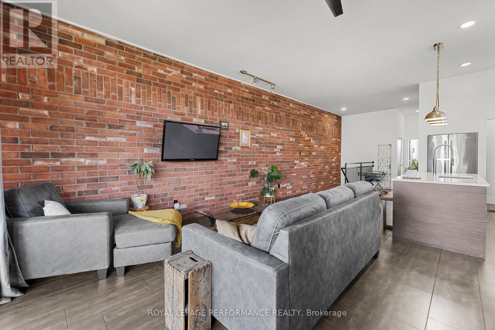 B - 758 St Joseph Street, Casselman, Ontario  K0A 1M0 - Photo 13 - X12760612