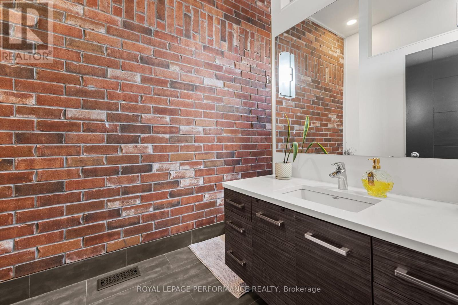 B - 758 St Joseph Street, Casselman, Ontario  K0A 1M0 - Photo 34 - X12760612