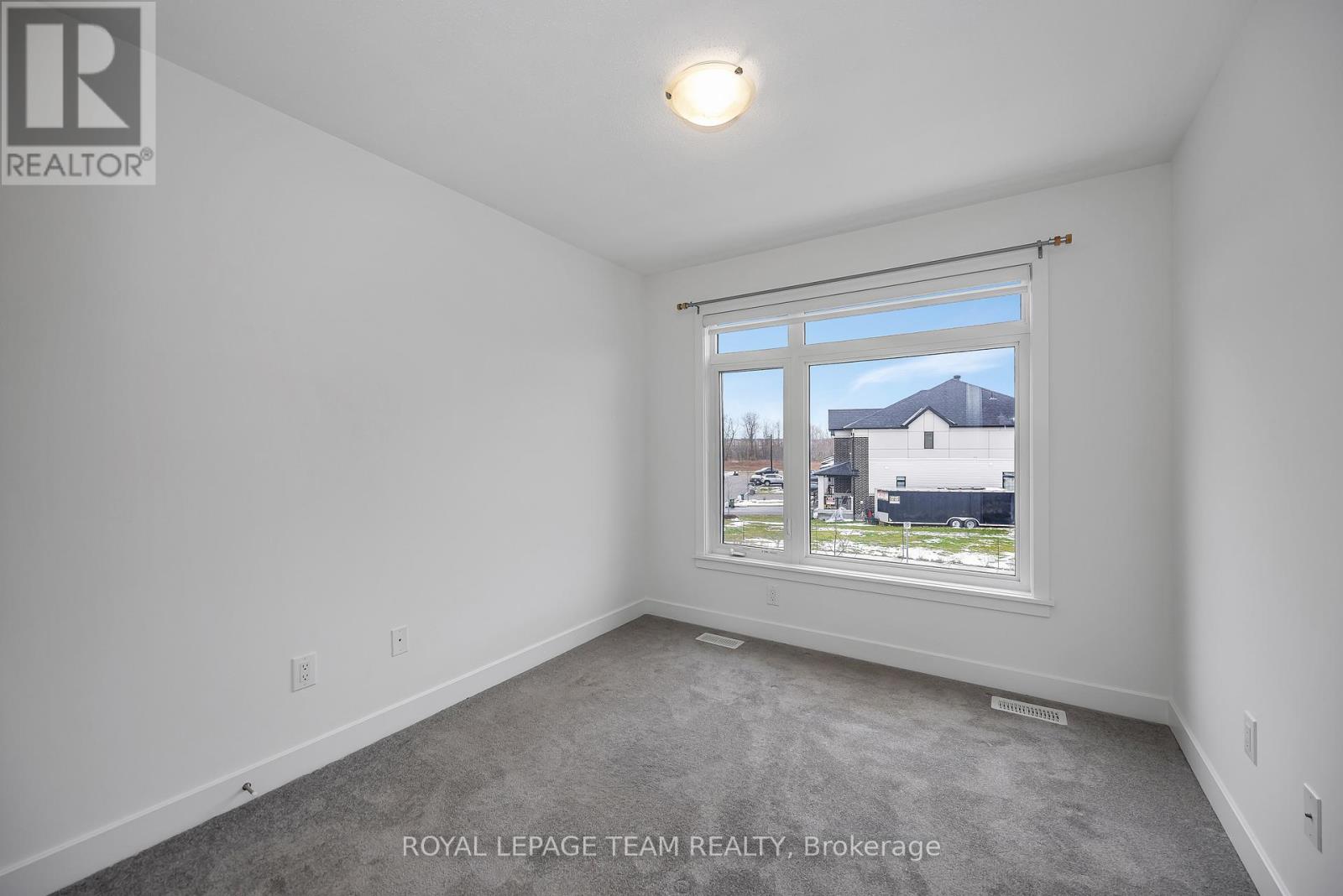 4007 Jockvale Road, Ottawa, Ontario  K2J 6Y8 - Photo 16 - X12552190