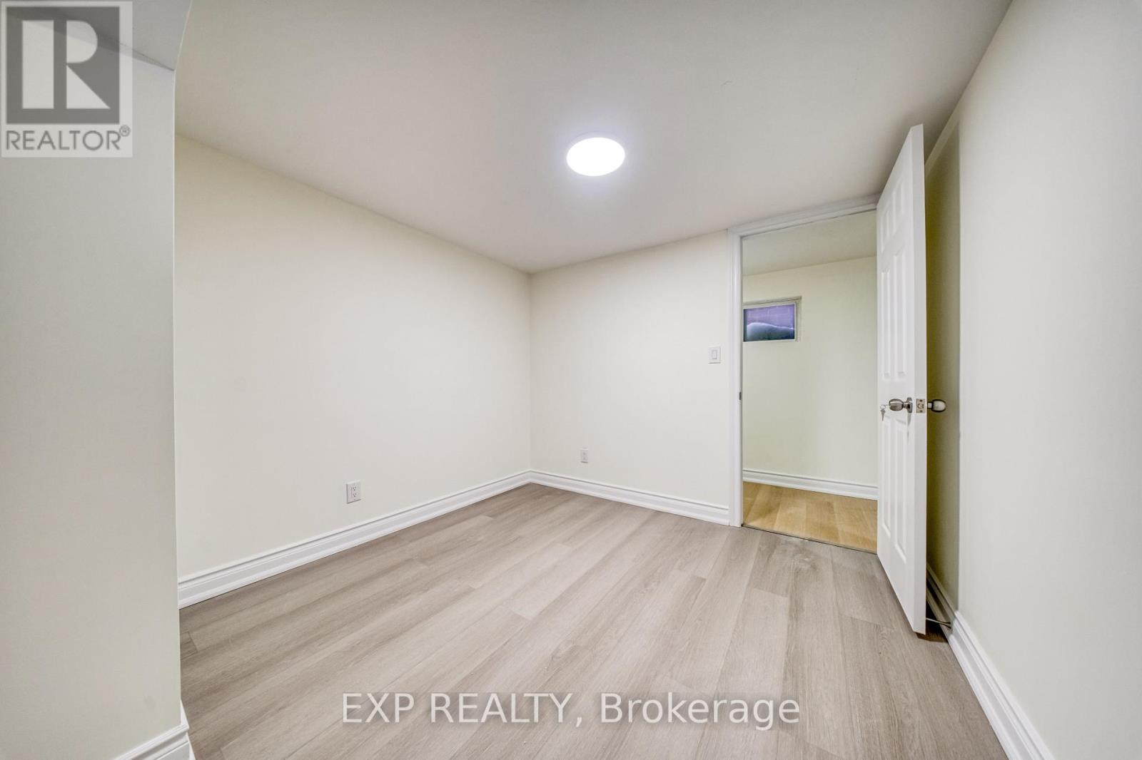 Lower - 82a Birchmount Rd Road W, Toronto (Birchcliffe-Cliffside), Ontario  M1N 3J6 - Photo 11 - E12760608