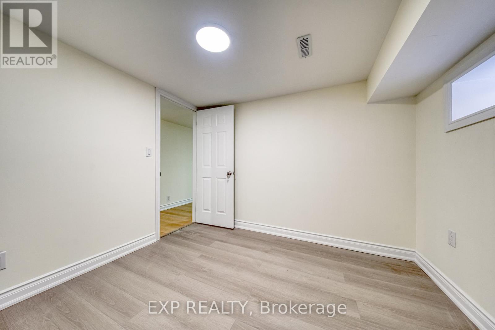 Lower - 82a Birchmount Rd Road W, Toronto (Birchcliffe-Cliffside), Ontario  M1N 3J6 - Photo 12 - E12760608