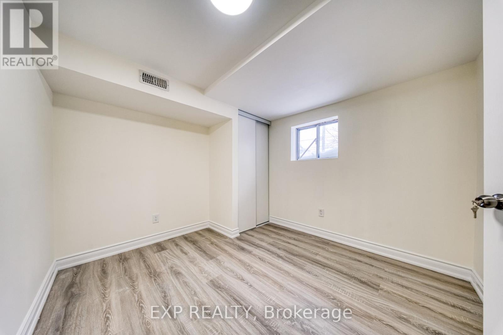 Lower - 82a Birchmount Rd Road W, Toronto (Birchcliffe-Cliffside), Ontario  M1N 3J6 - Photo 14 - E12760608