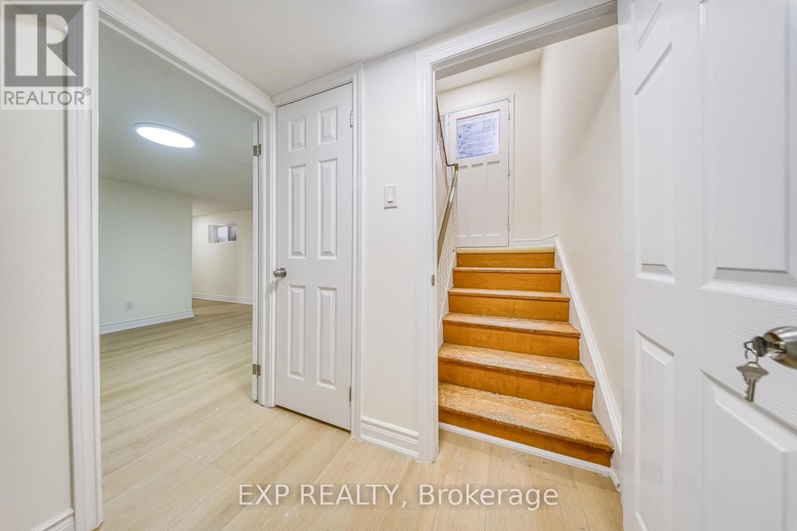 Lower - 82a Birchmount Rd Road W, Toronto (Birchcliffe-Cliffside), Ontario  M1N 3J6 - Photo 4 - E12760608