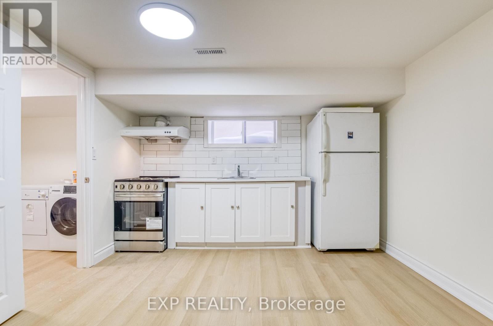 Lower - 82a Birchmount Rd Road W, Toronto (Birchcliffe-Cliffside), Ontario  M1N 3J6 - Photo 7 - E12760608