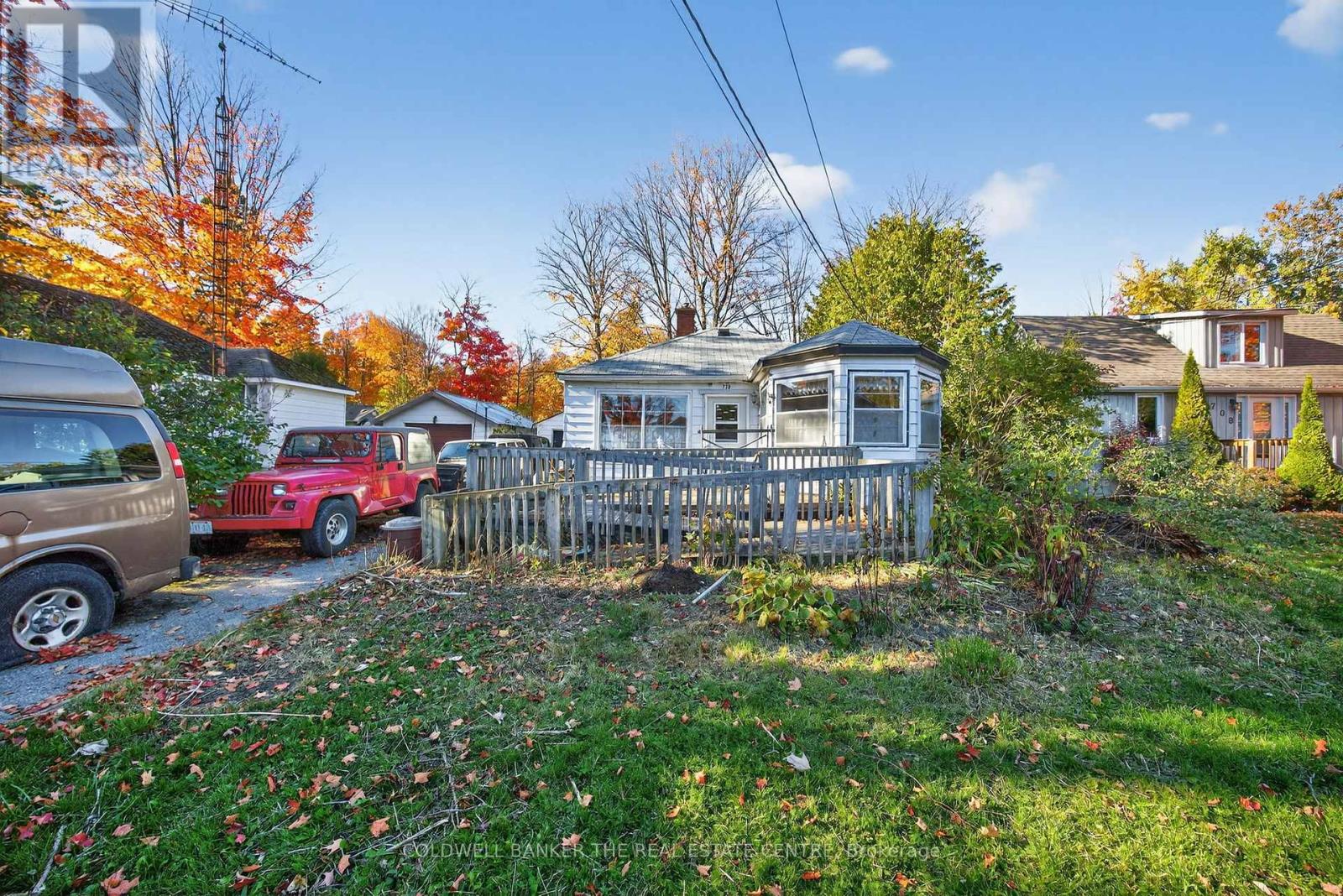 710 LAKELANDS AVENUE, Innisfil, Ontario