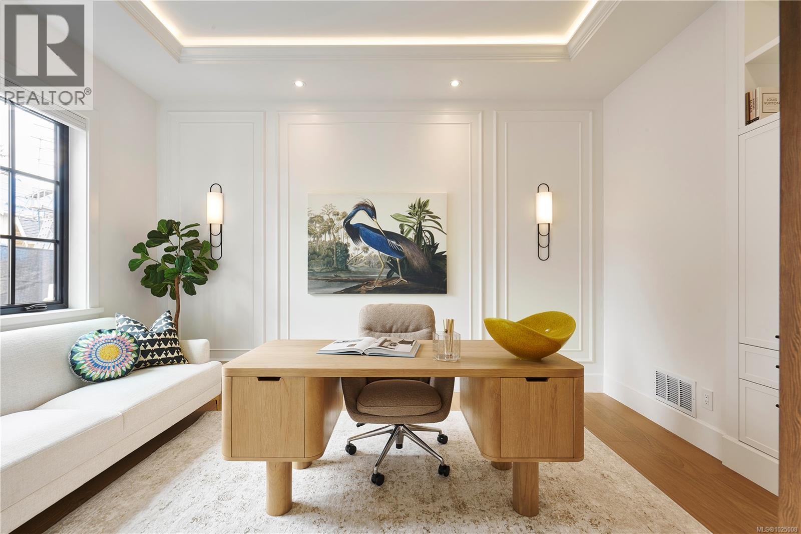 3915 Woodlands Pl, Saanich, British Columbia  V8N 4J7 - Photo 12 - 1025008