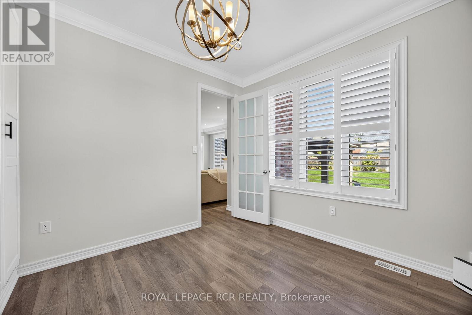 44 Cameron Street, Springwater, Ontario  L9X 0S3 - Photo 18 - S12760614