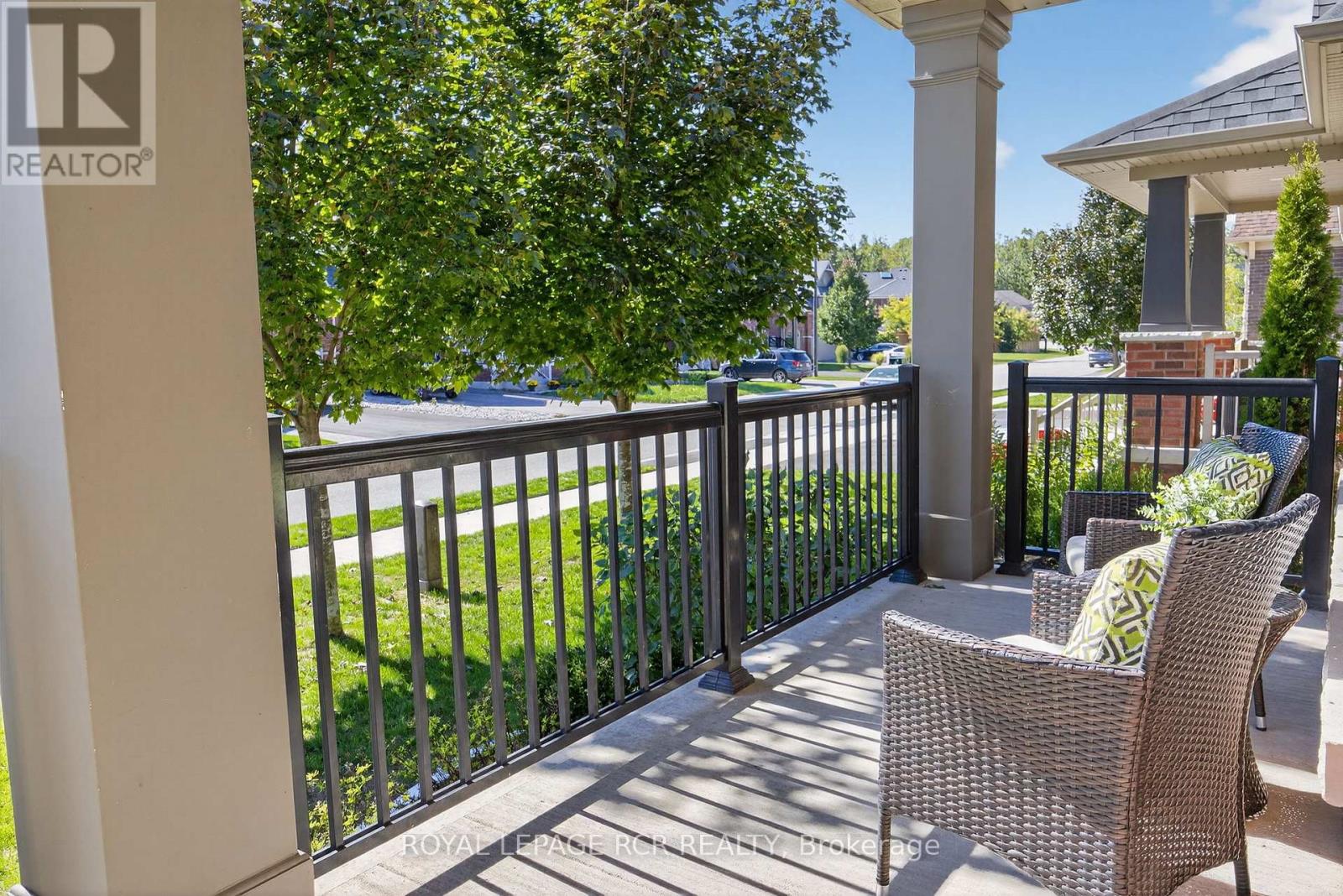 44 Cameron Street, Springwater, Ontario  L9X 0S3 - Photo 4 - S12760614