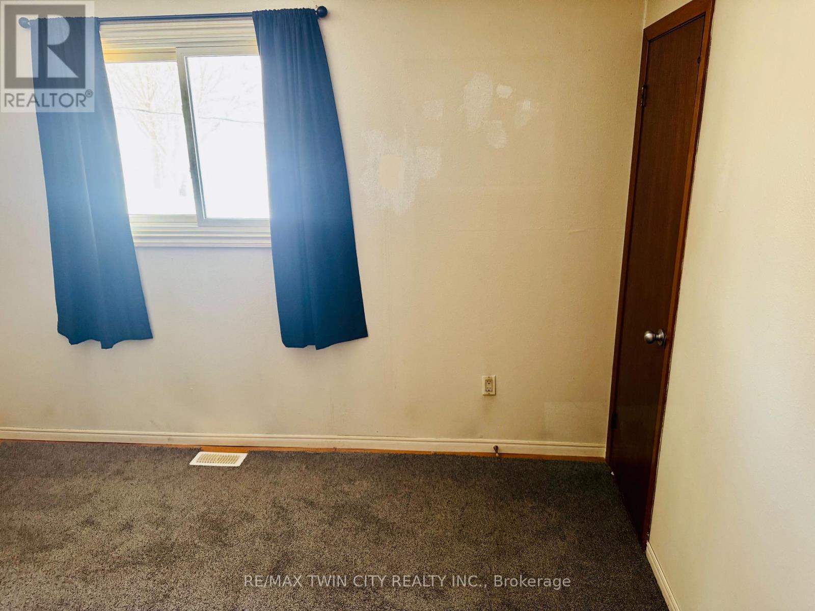 85 Elm Street, Norfolk (Simcoe), Ontario  N3Y 3B7 - Photo 14 - X12760618