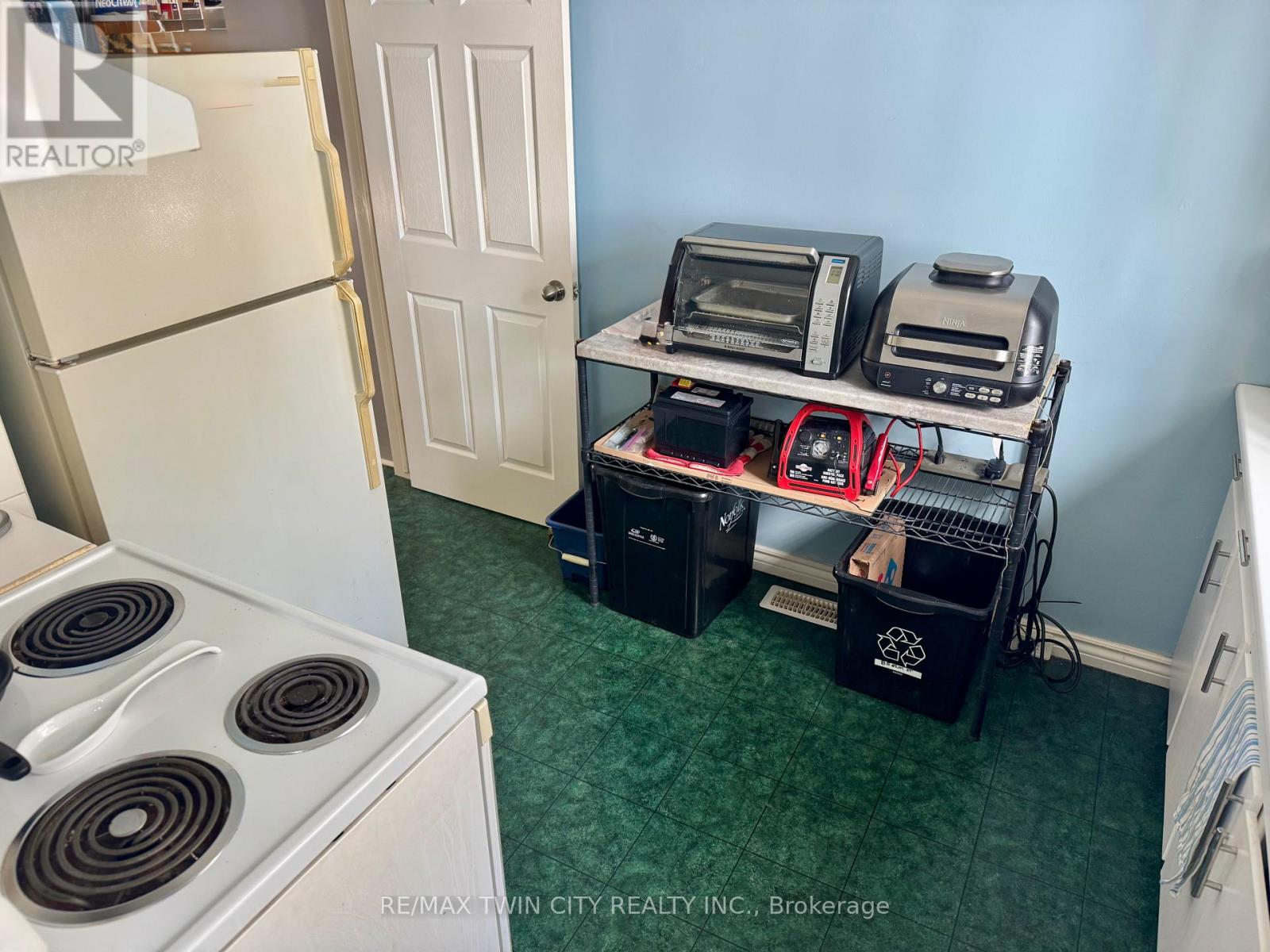 85 Elm Street, Norfolk (Simcoe), Ontario  N3Y 3B7 - Photo 9 - X12760618