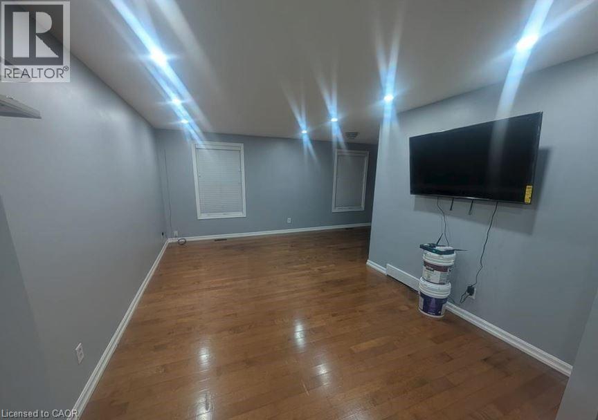 63 Robert Street, Welland, Ontario  L3B 5T8 - Photo 8 - 40795038