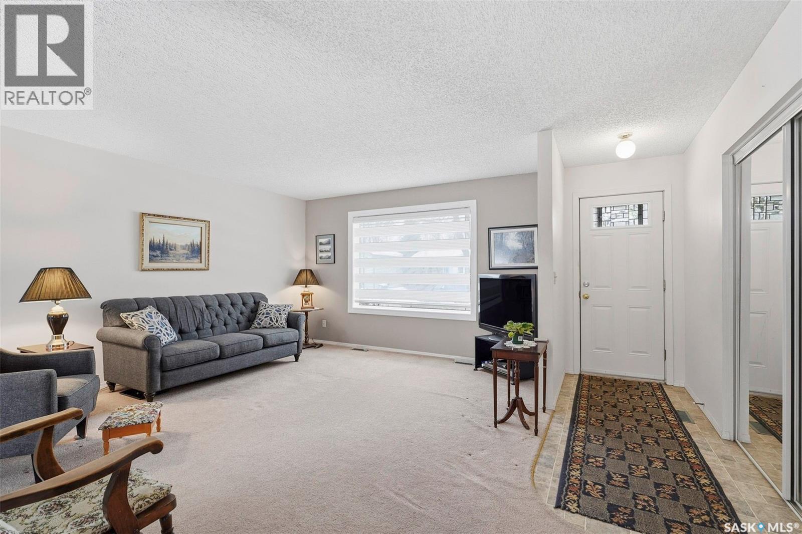 1007 Kingsmere Boulevard, Saskatoon, Saskatchewan  S7J 5A7 - Photo 4 - SK027917