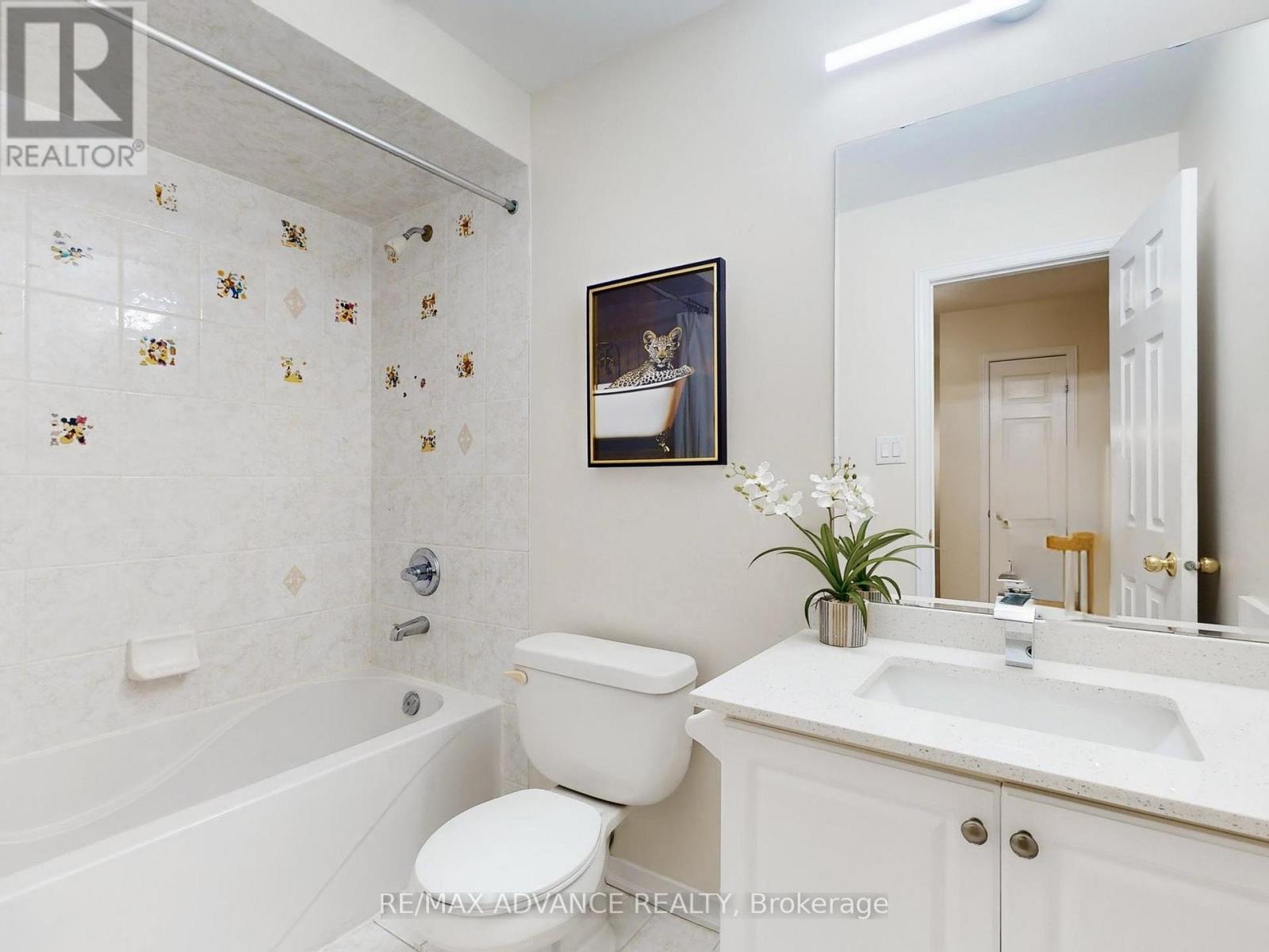 24 Martell Gate, Aurora, Ontario  L4G 0C4 - Photo 26 - N12676054