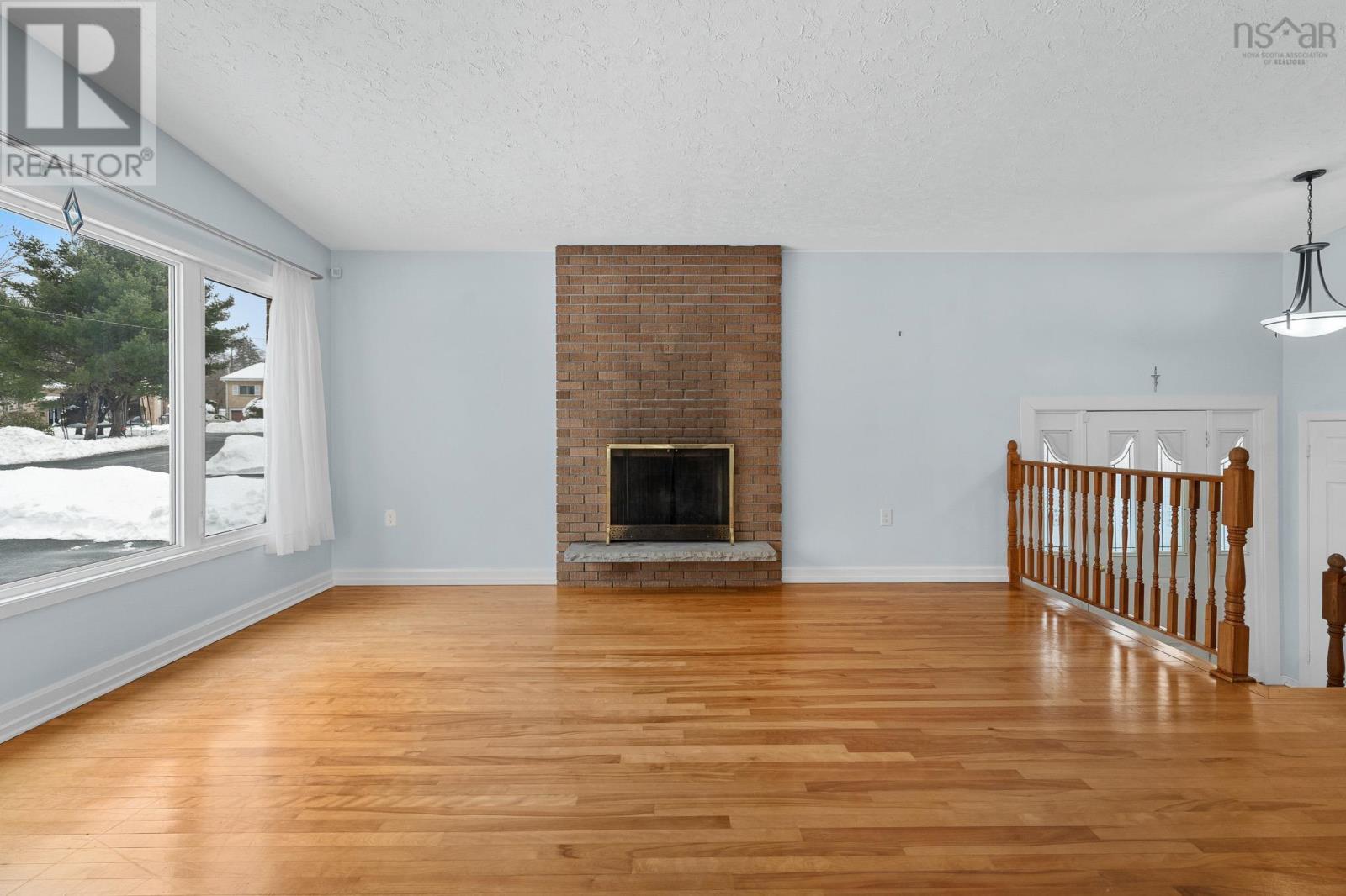 69 Deepwood Crescent, Halifax, Nova Scotia  B3M 2Y5 - Photo 7 - 202602175