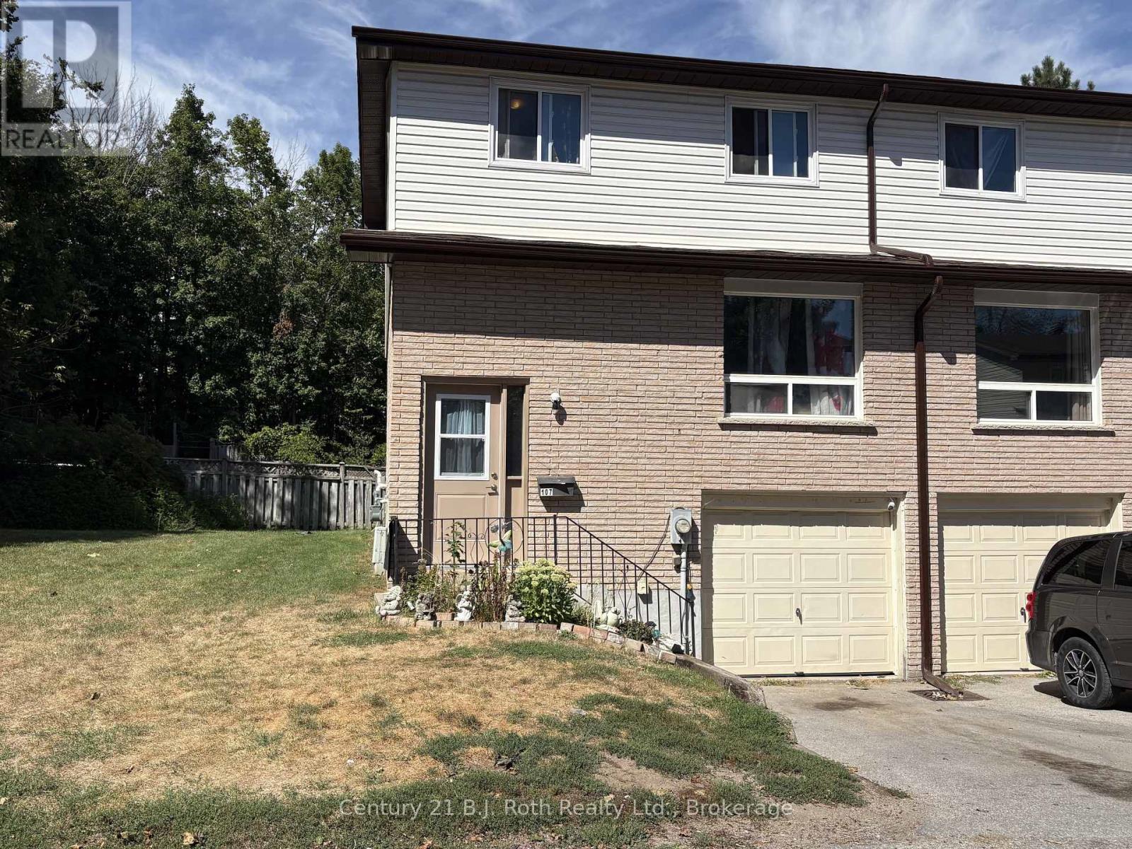 107 - 1095 MISSISSAGA STREET W, Orillia, Ontario