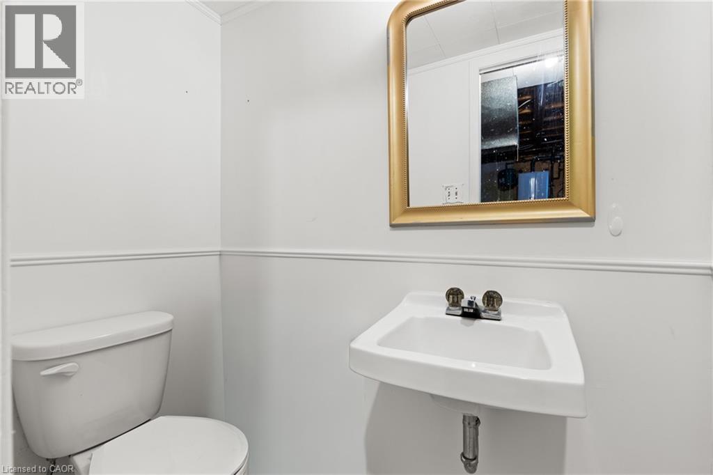 4 Mountview Avenue, Grimsby, Ontario  L3M 1V5 - Photo 10 - 40803132