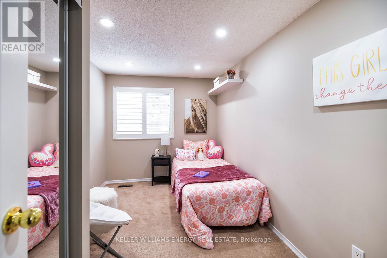 320 Homestead Drive, Oshawa (Mclaughlin), Ontario  L1J 6V1 - Photo 28 - E12760694