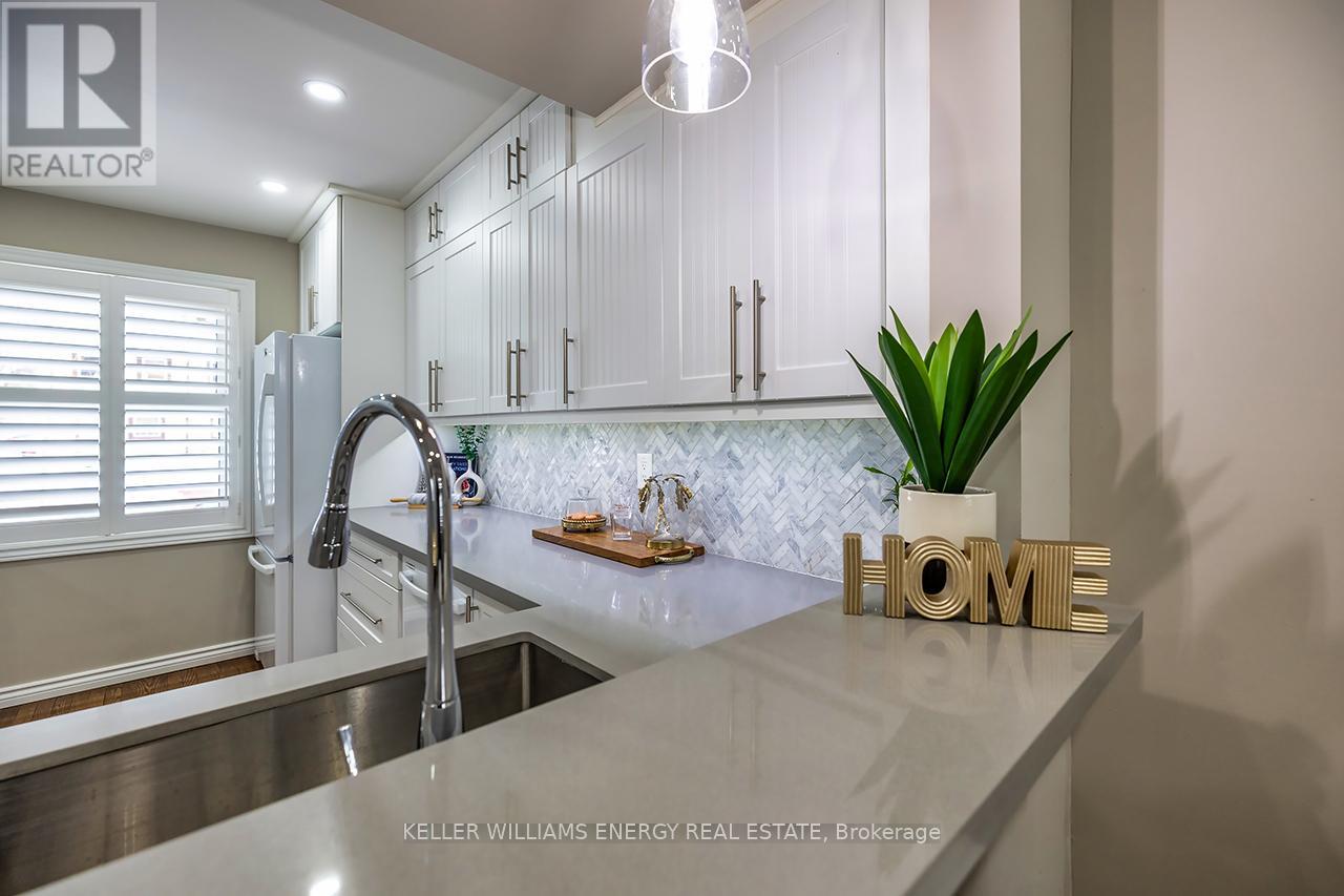 320 Homestead Drive, Oshawa (Mclaughlin), Ontario  L1J 6V1 - Photo 7 - E12760694