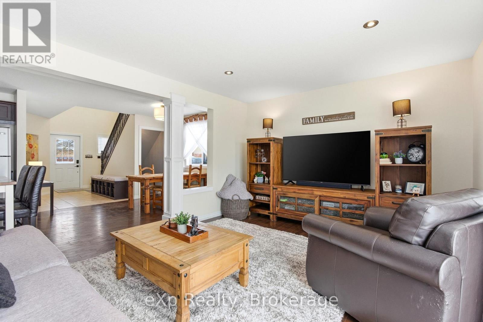 135 Maxwell Street, St. Marys, Ontario  N4X 0A2 - Photo 4 - X12760762