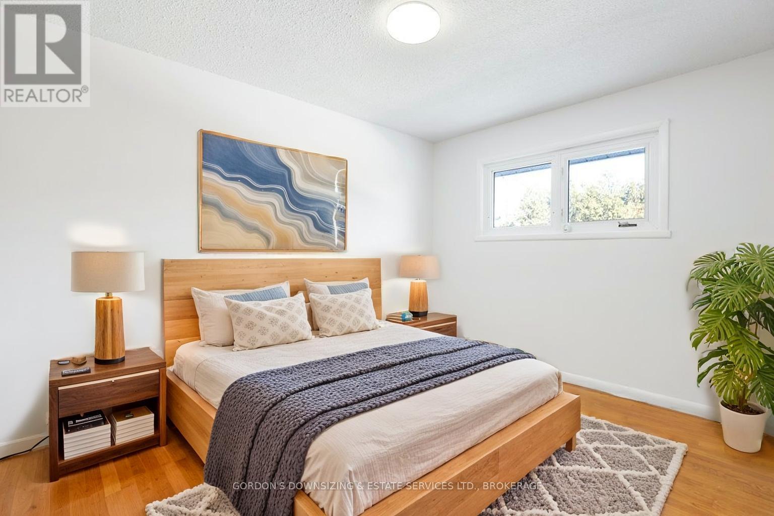 7 Attwood Crescent, Ottawa, Ontario  K2E 5B1 - Photo 27 - X12760676