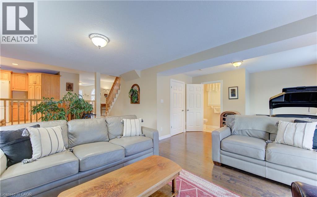 505 Sandbanks Crescent, Waterloo, Ontario  N2V 2J3 - Photo 24 - 40802574