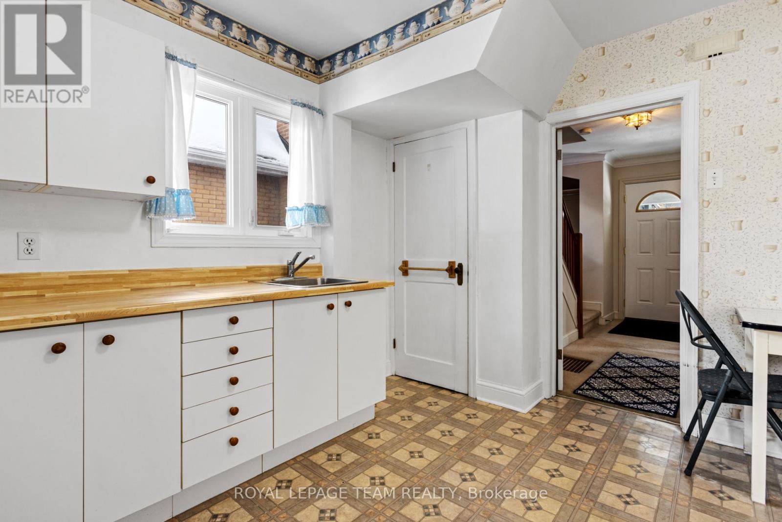 242 Fairmont Avenue, Ottawa, Ontario  K1Y 1X9 - Photo 14 - X12760660