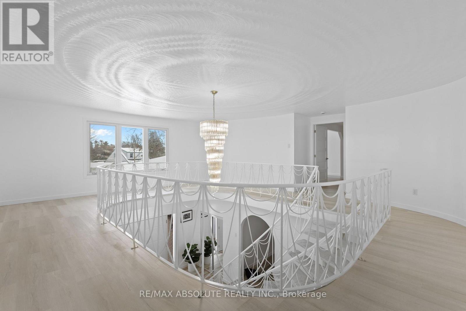 1444 Normandy Crescent, Ottawa, Ontario  K2C 0N6 - Photo 26 - X12760684