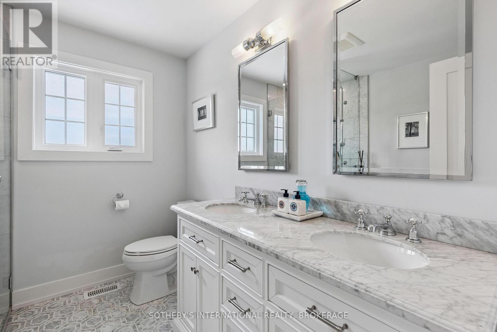 1219 Lakeshore Road, Niagara-On-The-Lake, Ontario  L0S 1J0 - Photo 25 - X12760654