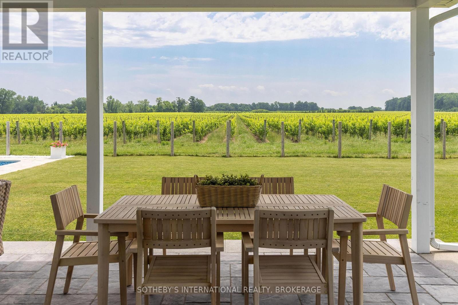 1219 Lakeshore Road, Niagara-On-The-Lake, Ontario  L0S 1J0 - Photo 32 - X12760654