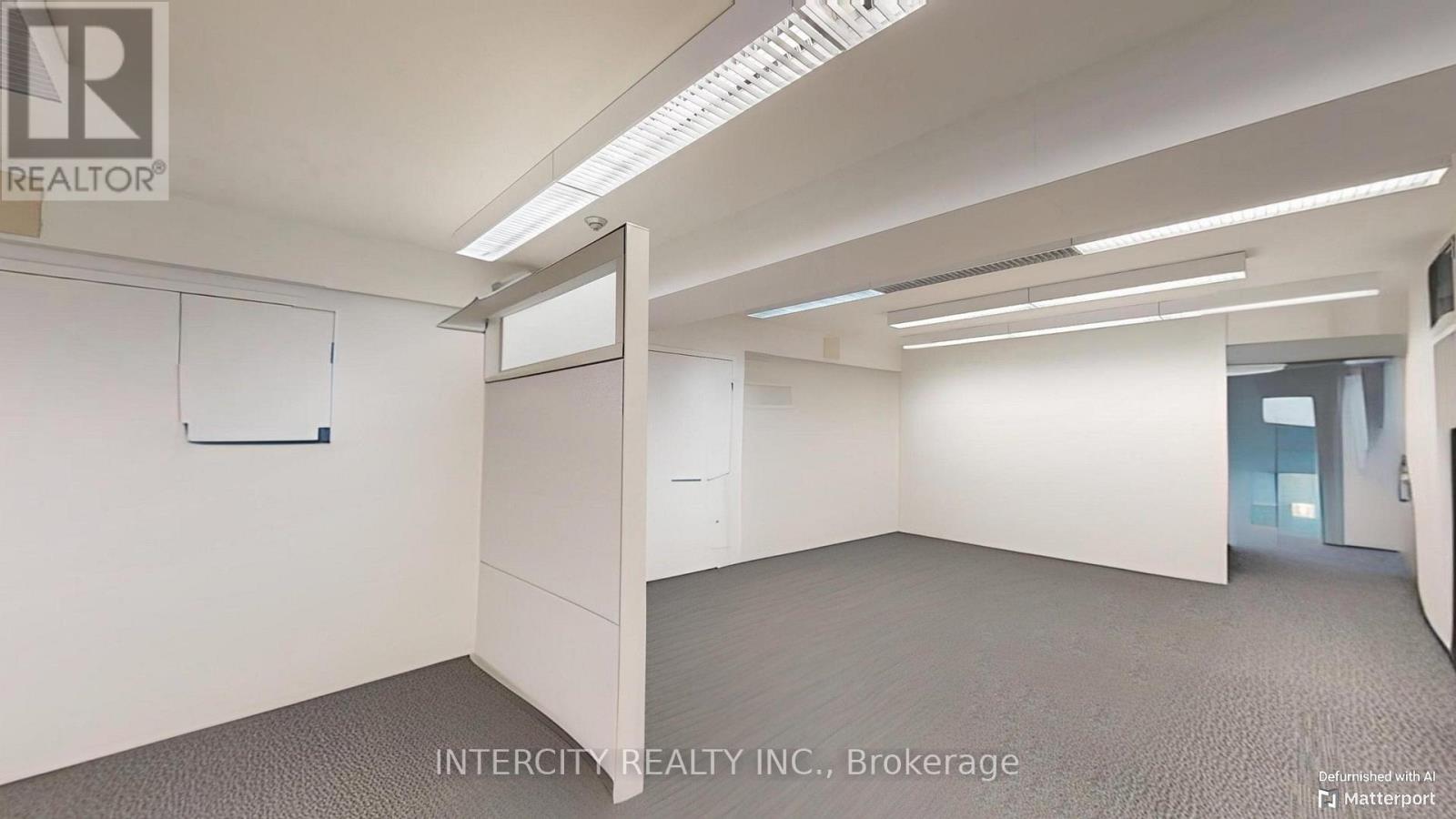 2/f - 627 Bloor Street W, Toronto, Ontario  M6G 1K8 - Photo 19 - C12757940