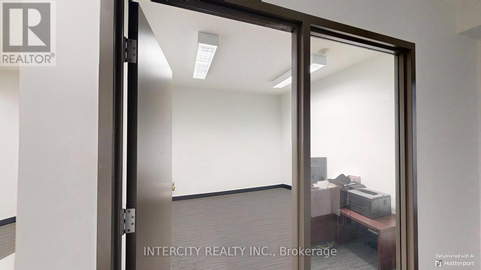 2/f - 627 Bloor Street W, Toronto, Ontario  M6G 1K8 - Photo 12 - C12757940