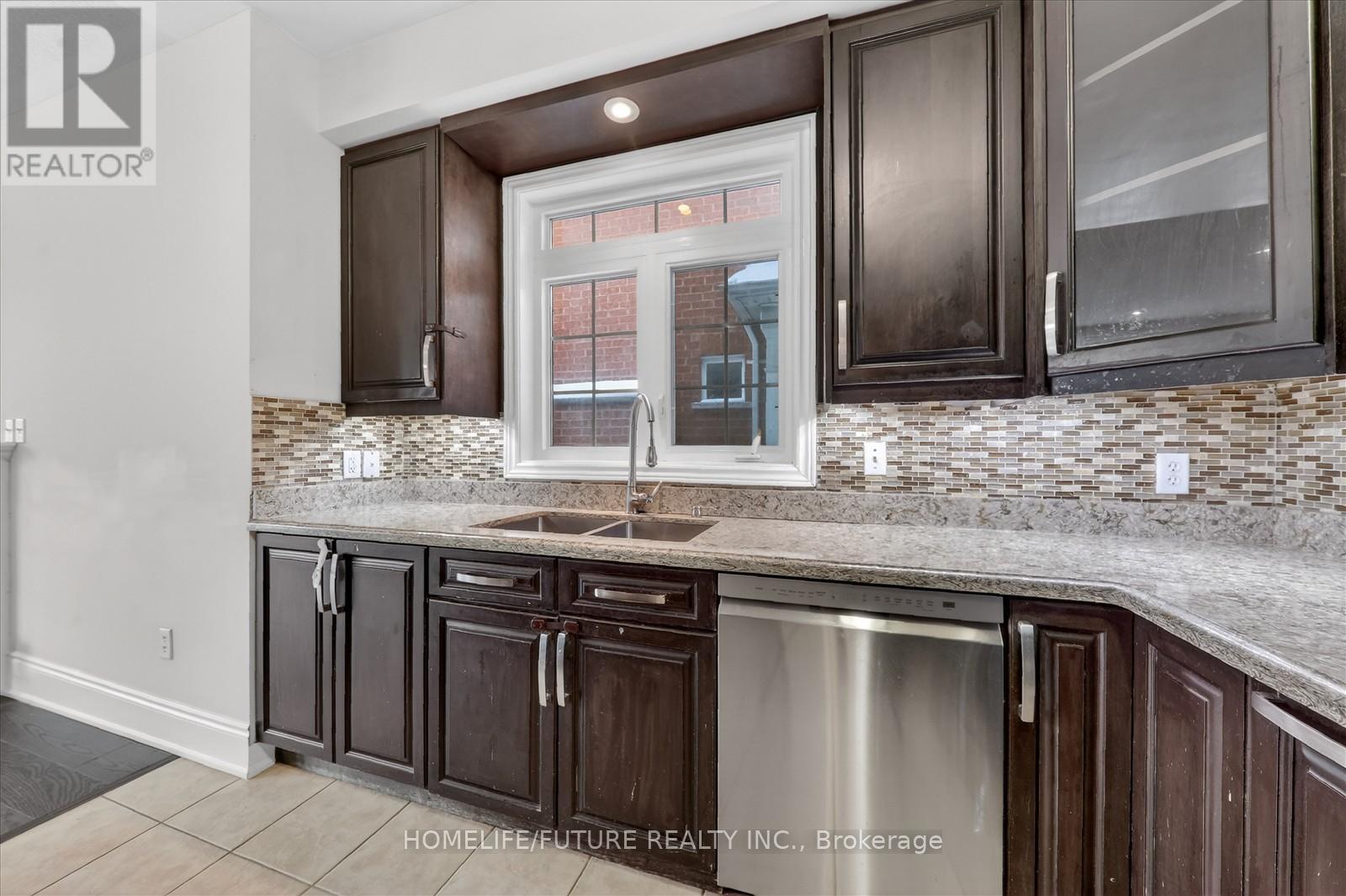 Main & 2nd Flr - 10 Ramsgate Court, Markham (Milliken Mills East), Ontario  L3S 4R3 - Photo 14 - N12758812