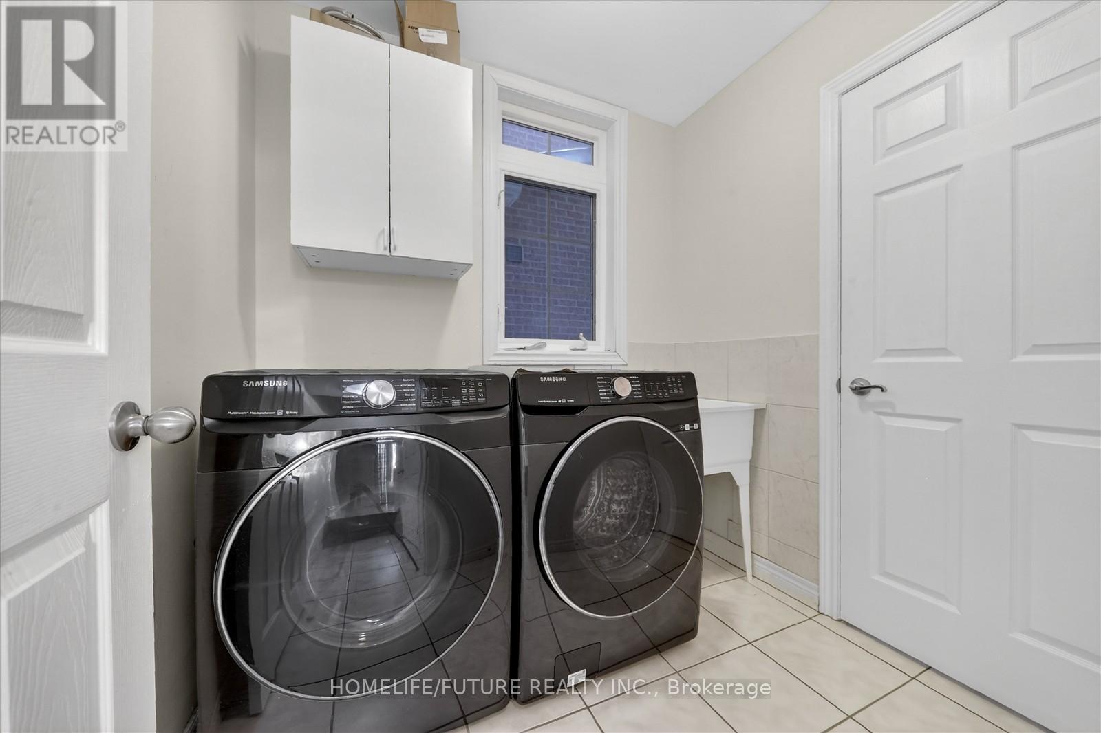 Main & 2nd Flr - 10 Ramsgate Court, Markham (Milliken Mills East), Ontario  L3S 4R3 - Photo 19 - N12758812