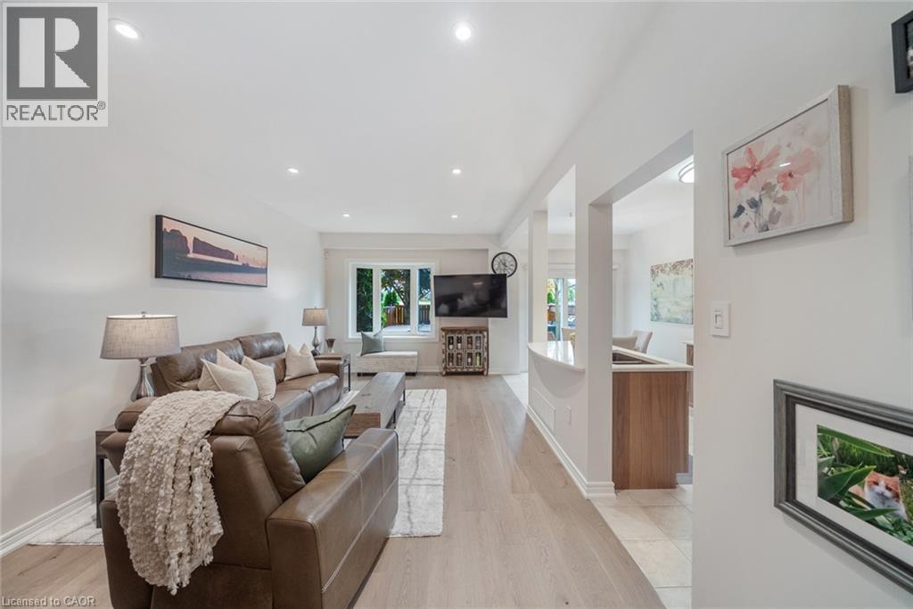 16 Olivia Place, Ancaster, Ontario  L9K 1R3 - Photo 6 - 40803067