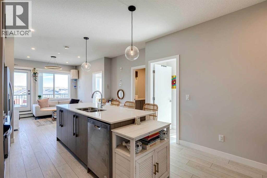 1305, 111 Wolf Creek Drive Se, Calgary, Alberta  T2X 5X2 - Photo 2 - A2259733