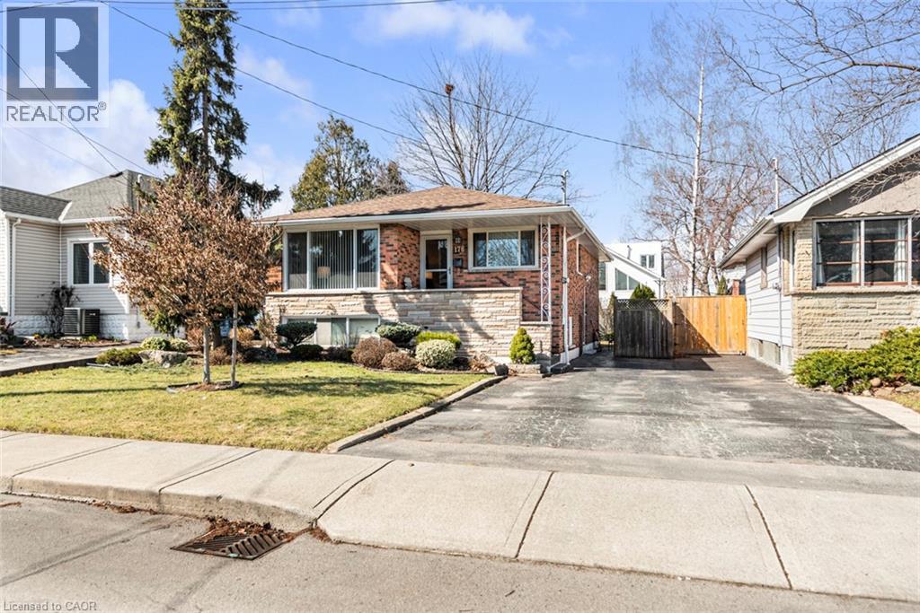 176 Walter Avenue S, Hamilton, Ontario  L8K 3L2 - Photo 2 - 40792283