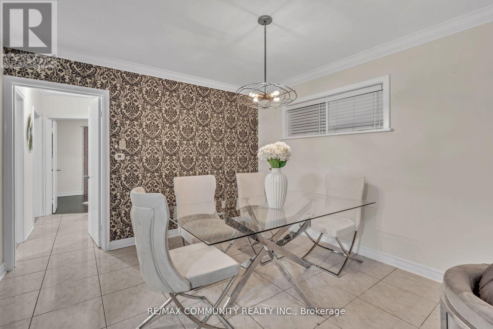Main - 94 Waringstown Drive, Toronto (Wexford-Maryvale), Ontario  M1R 4H4 - Photo 11 - E12760634