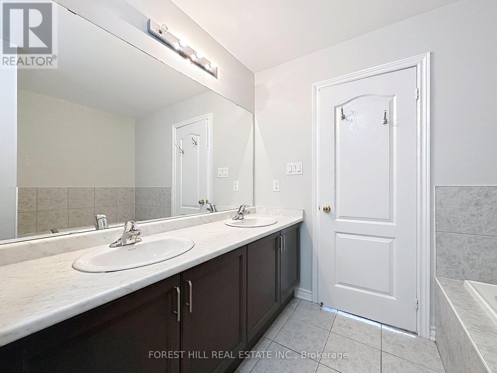 14 - 8777 Dufferin Street, Vaughan (Patterson), Ontario  L4J 0C5 - Photo 24 - N12760764
