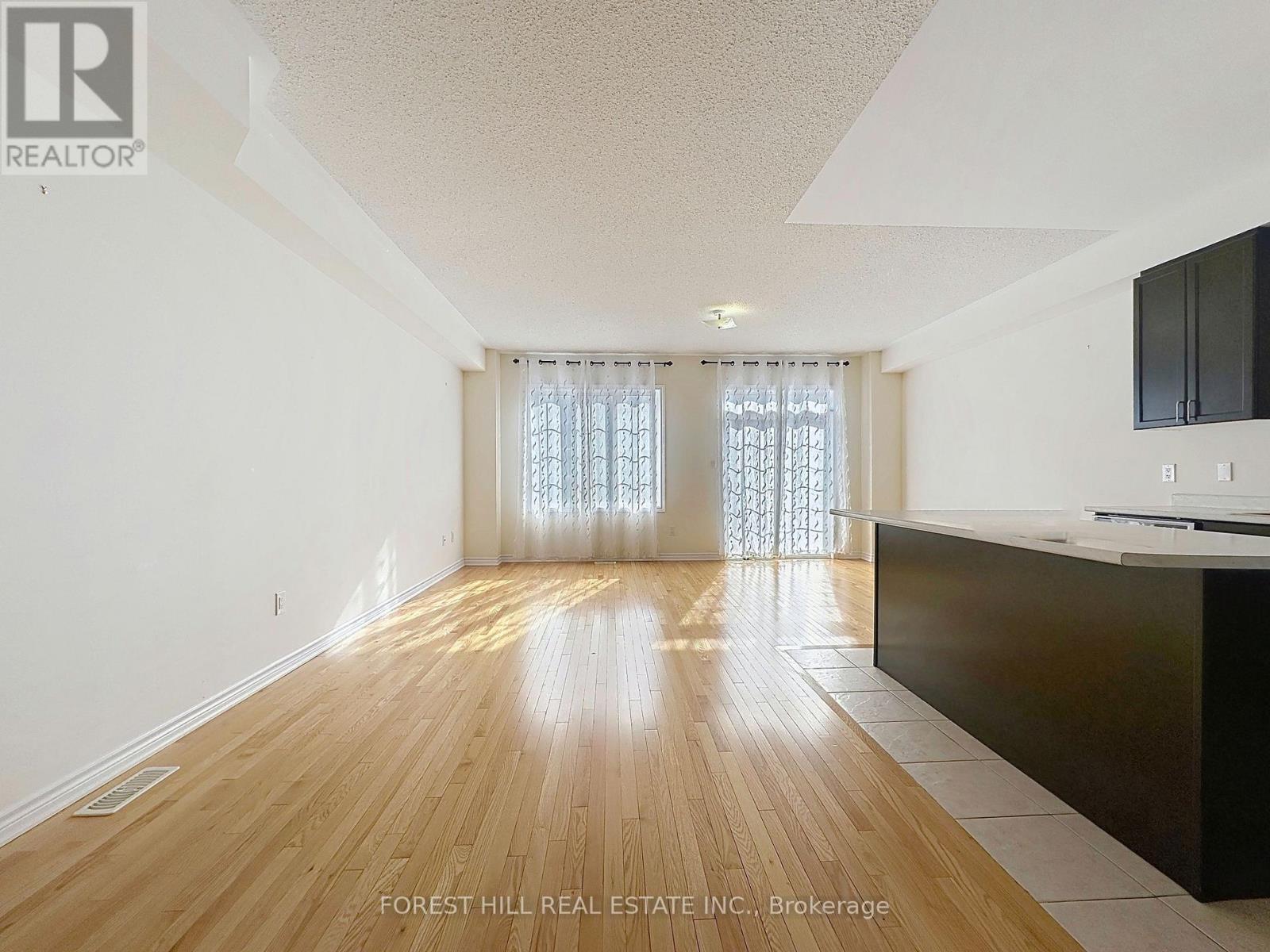 14 - 8777 Dufferin Street, Vaughan (Patterson), Ontario  L4J 0C5 - Photo 6 - N12760764