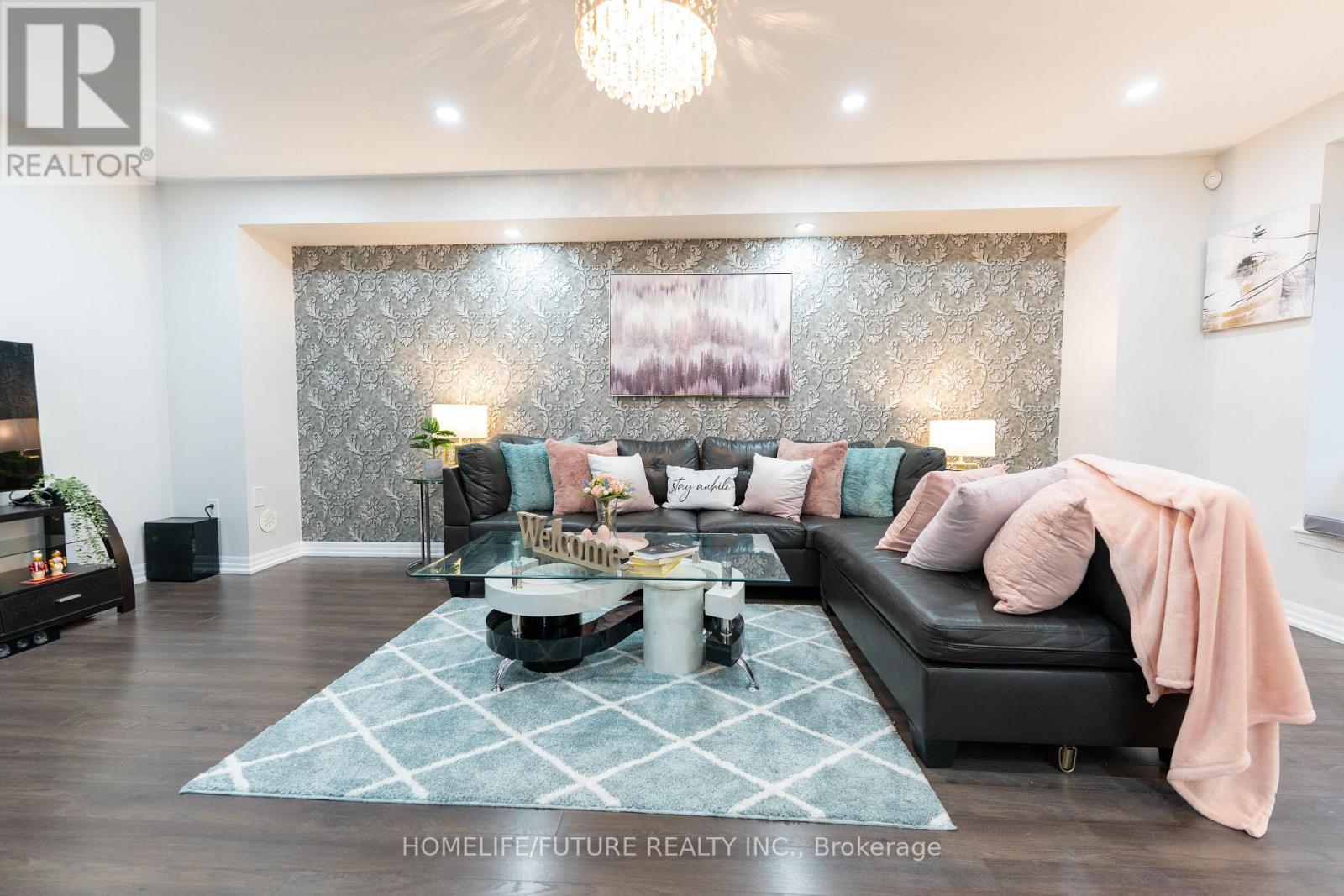 275 Ellen Davidson Drive, Oakville (Go Glenorchy), Ontario  L6M 0V6 - Photo 11 - W12572804