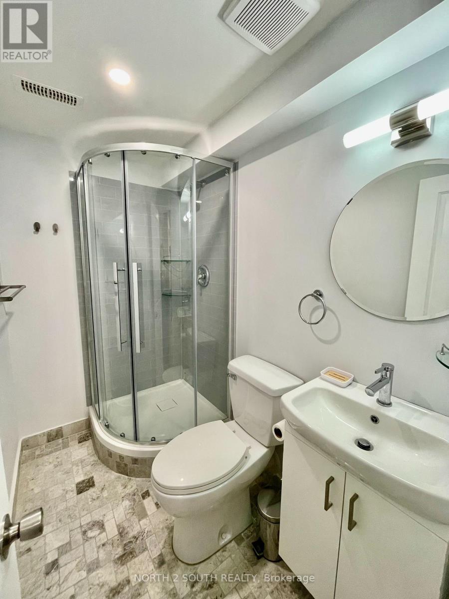 Bsmt - 9 Barwell Crescent, Toronto, Ontario  M9W 2W4 - Photo 15 - W12760690