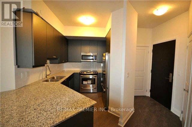 512 - 25 Fontenay Court, Toronto (Edenbridge-Humber Valley), Ontario  M9A 0C4 - Photo 5 - W12760752