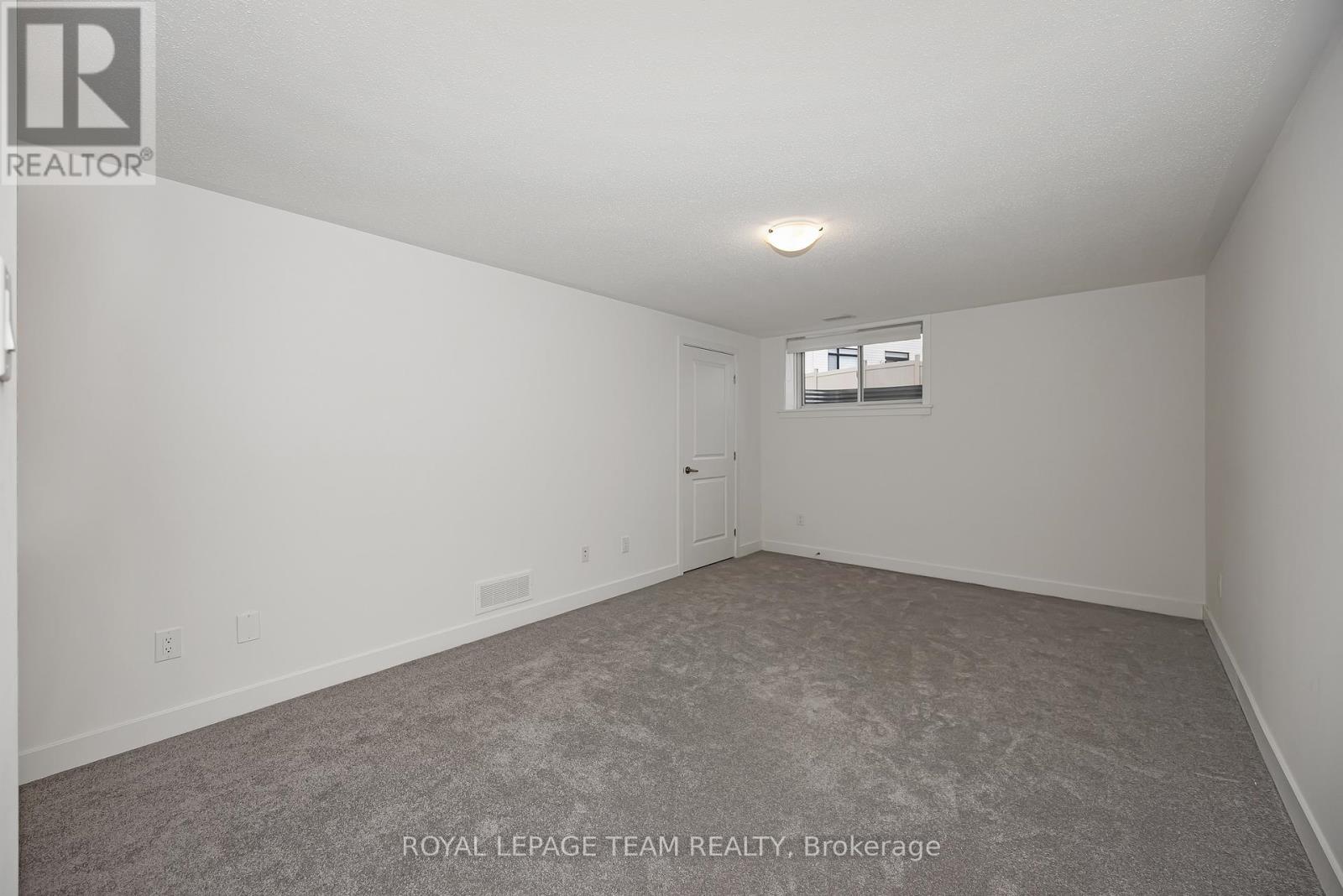 4007 Jockvale Road, Ottawa, Ontario  K2J 6Y8 - Photo 21 - X12552190