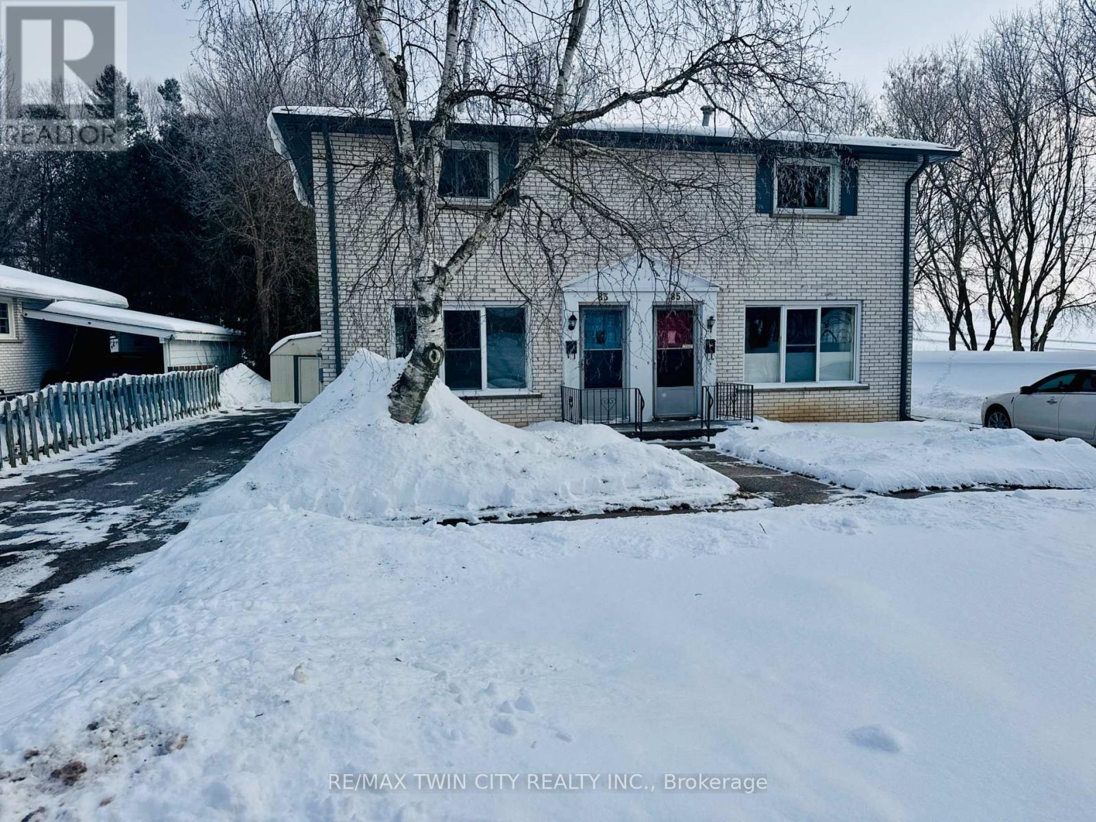 83 Elm Street, Norfolk (Simcoe), Ontario  N3Y 3B7 - Photo 2 - X12760636