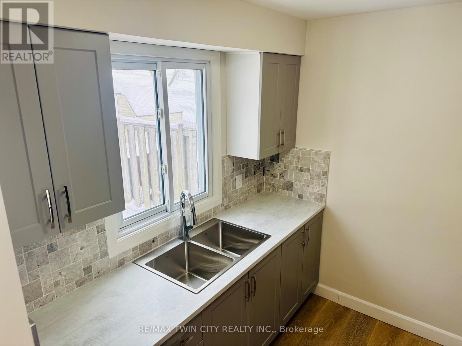 83 Elm Street, Norfolk (Simcoe), Ontario  N3Y 3B7 - Photo 20 - X12760636