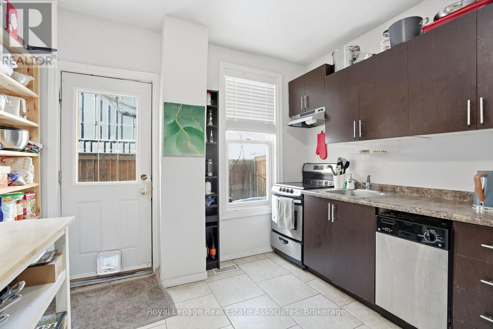 51 Wellington Street N, Hamilton, Ontario  L8R 1M9 - Photo 4 - X12760726