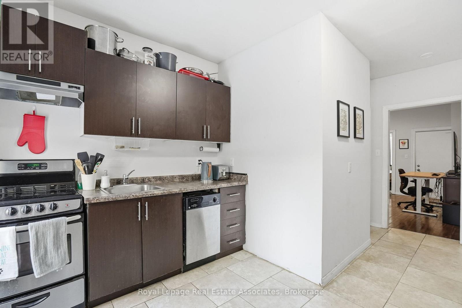 51 Wellington Street N, Hamilton, Ontario  L8R 1M9 - Photo 9 - X12760726