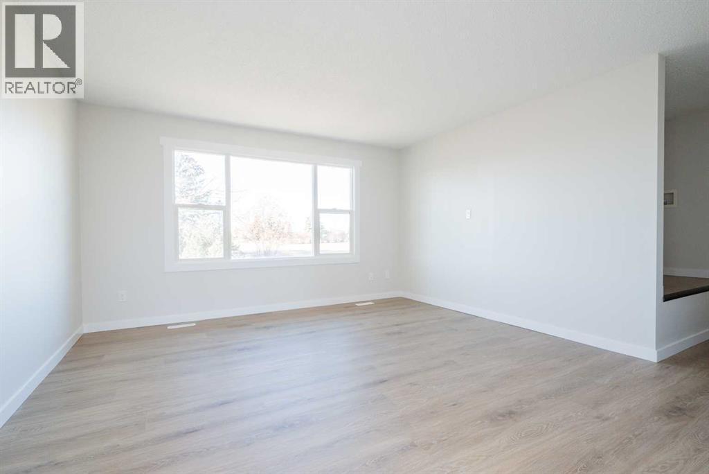 8001 Poplar Drive, Grande Prairie, Alberta  T8V 5K6 - Photo 9 - A2271494