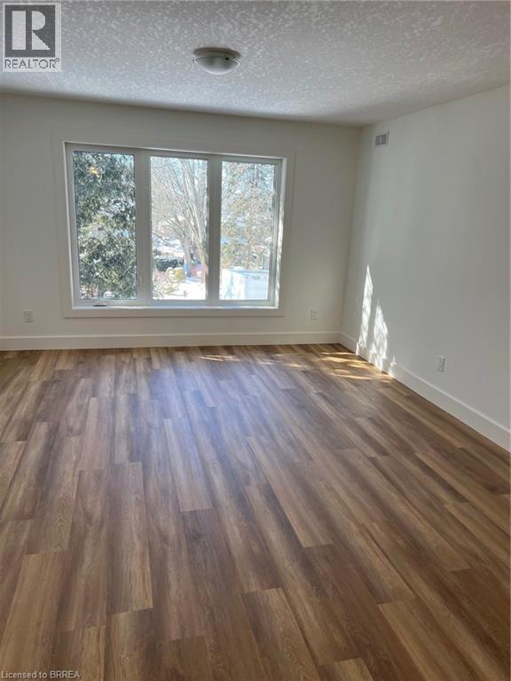 70 Leamon Street, Waterford, Ontario  N0E 1Y0 - Photo 6 - 40802748